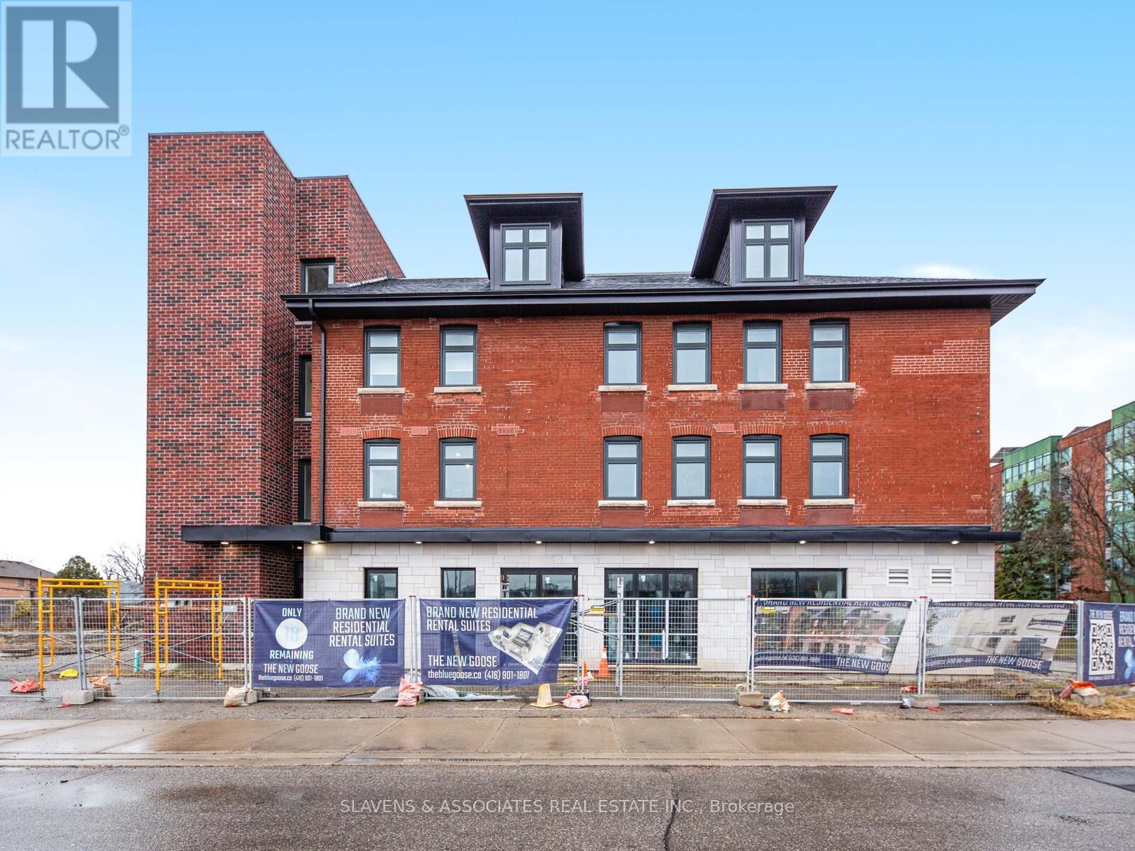 1 BLUE GOOSE STREET