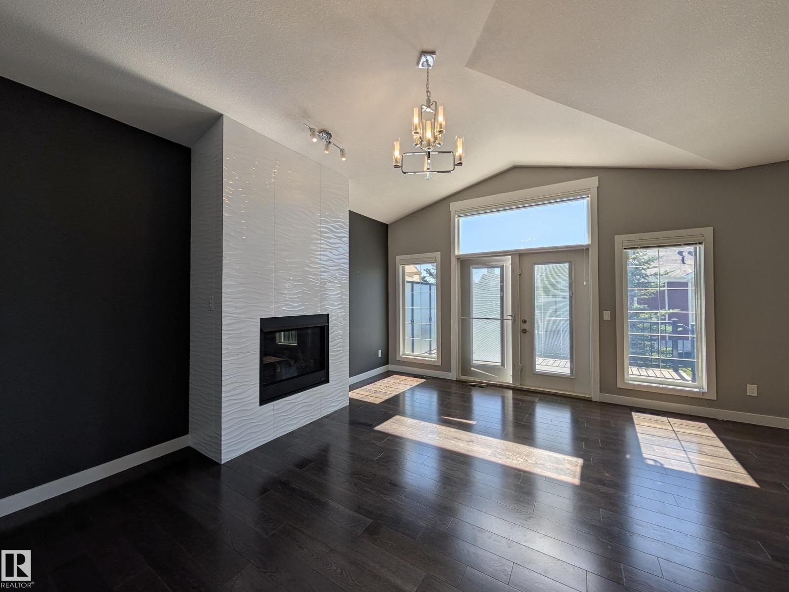 #34 3090 CAMERON HEIGHTS WY NW