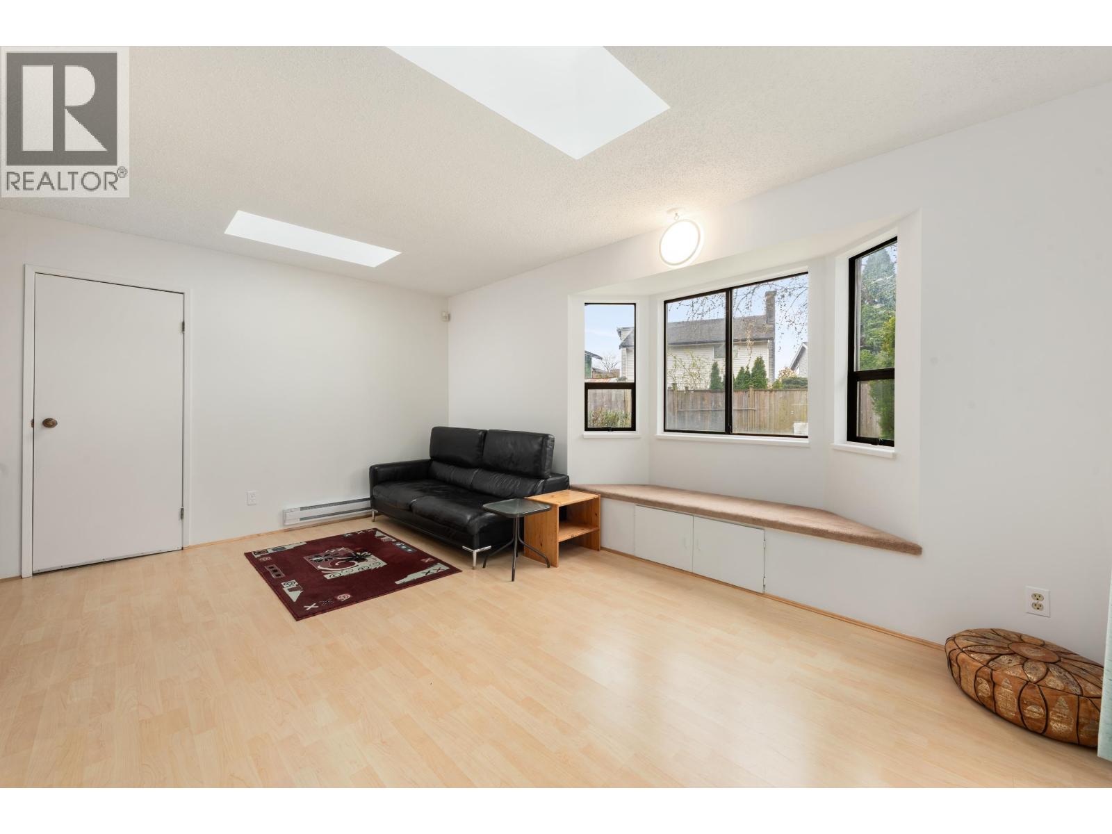 9241 KINGSLEY COURT
