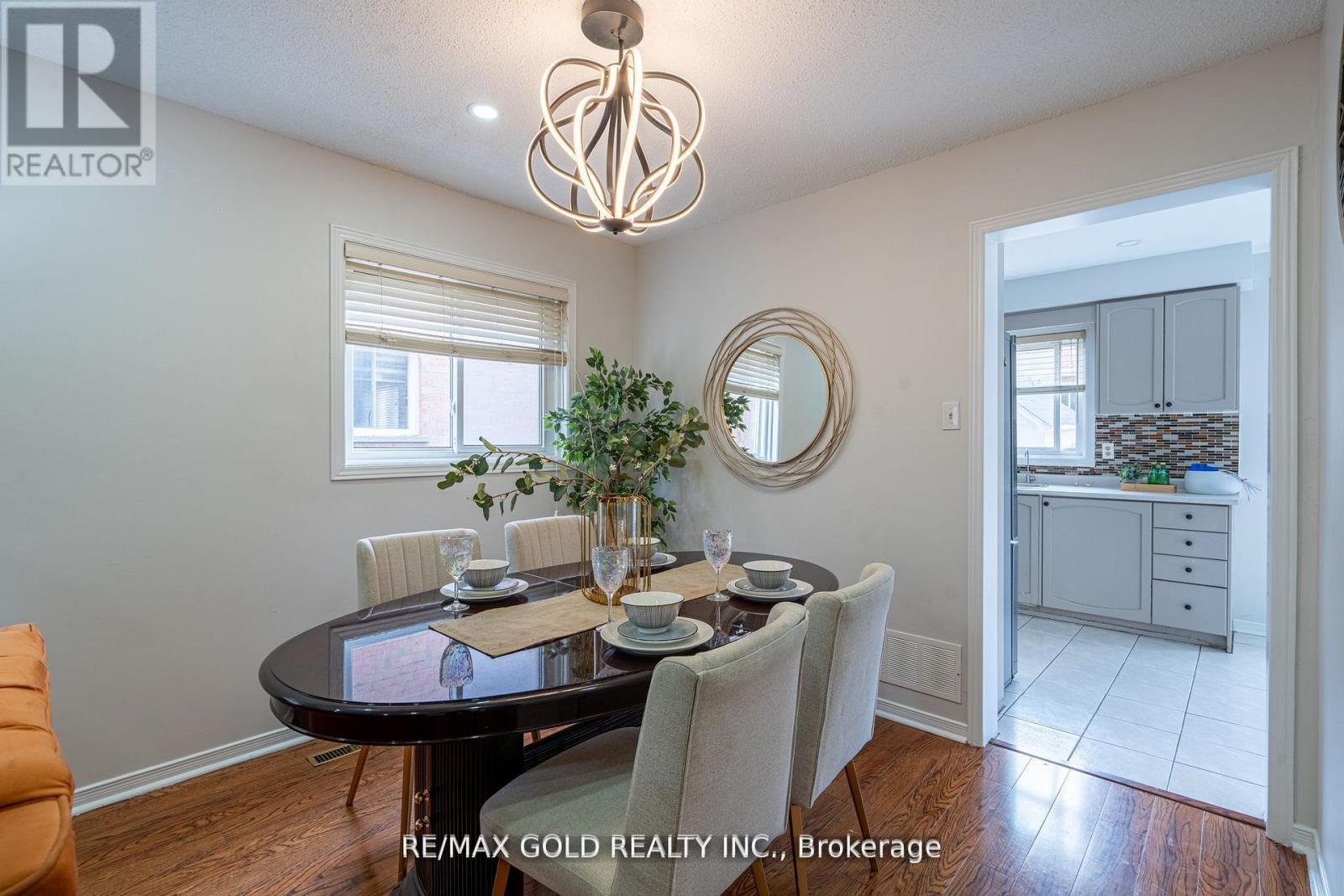 94 BIGHORN CRESCENT
