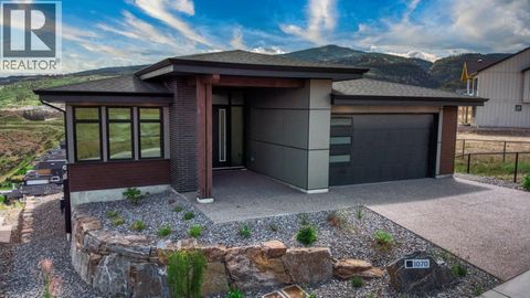 1070 Emslie Street Kelowna BC V1W0C3