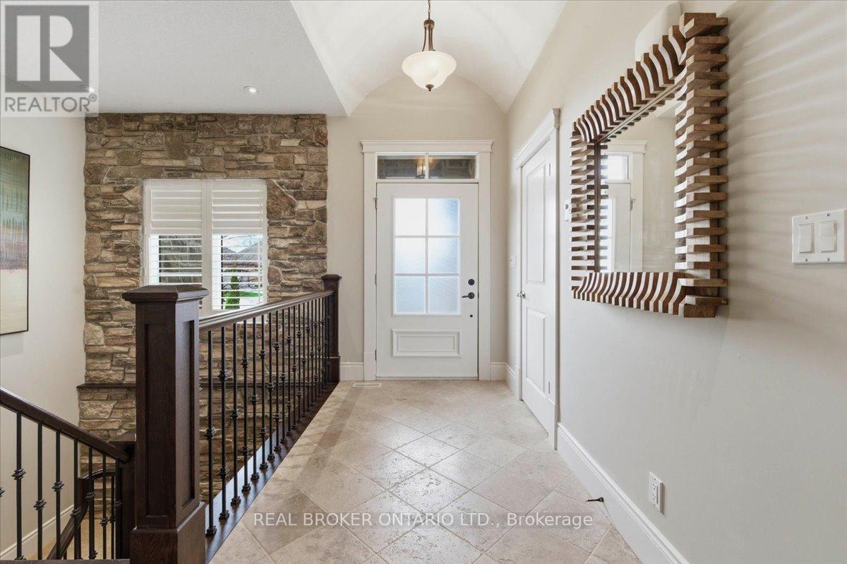 945 RIVERSTONE COURT