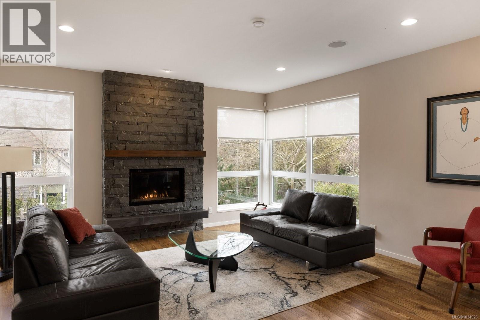 409 Chadwick Pl