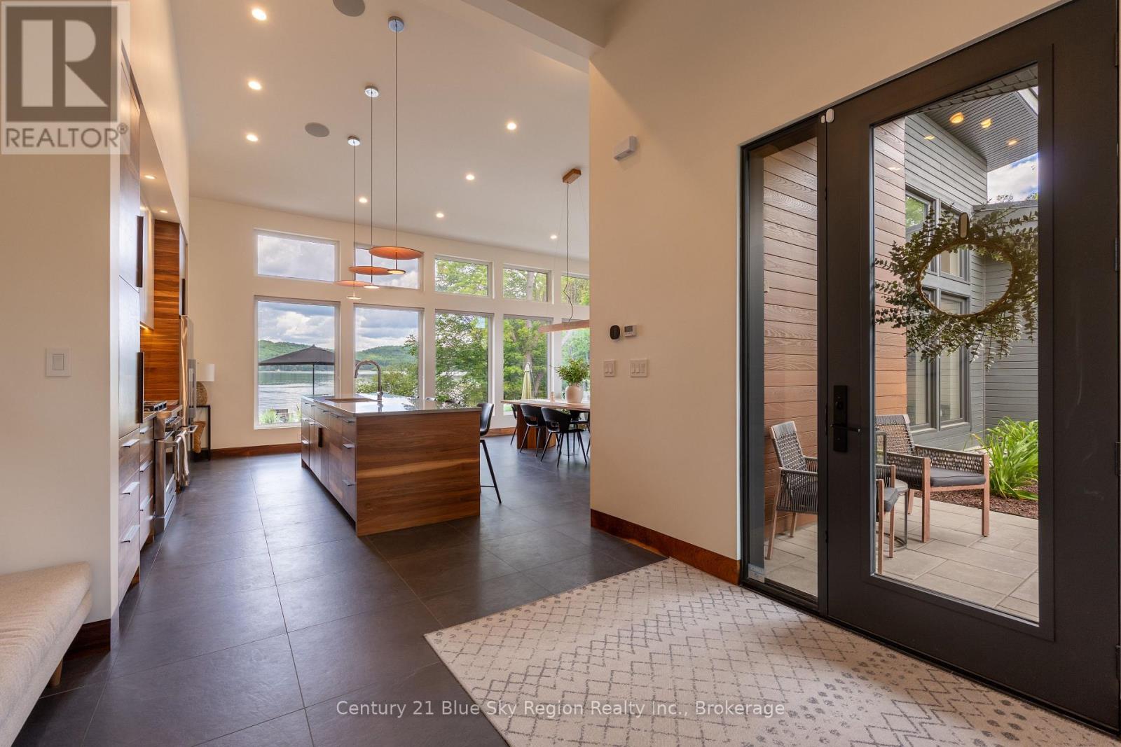 1000 PENINSULA ROAD