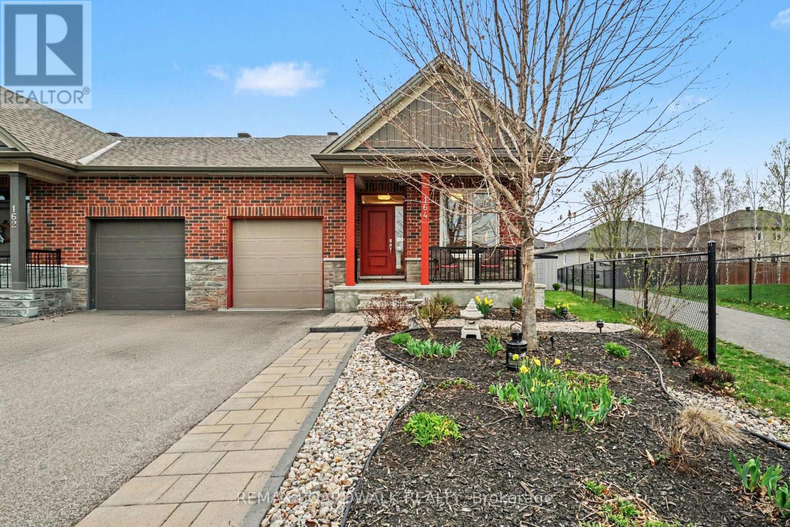 164 BOXCAR CRESCENT