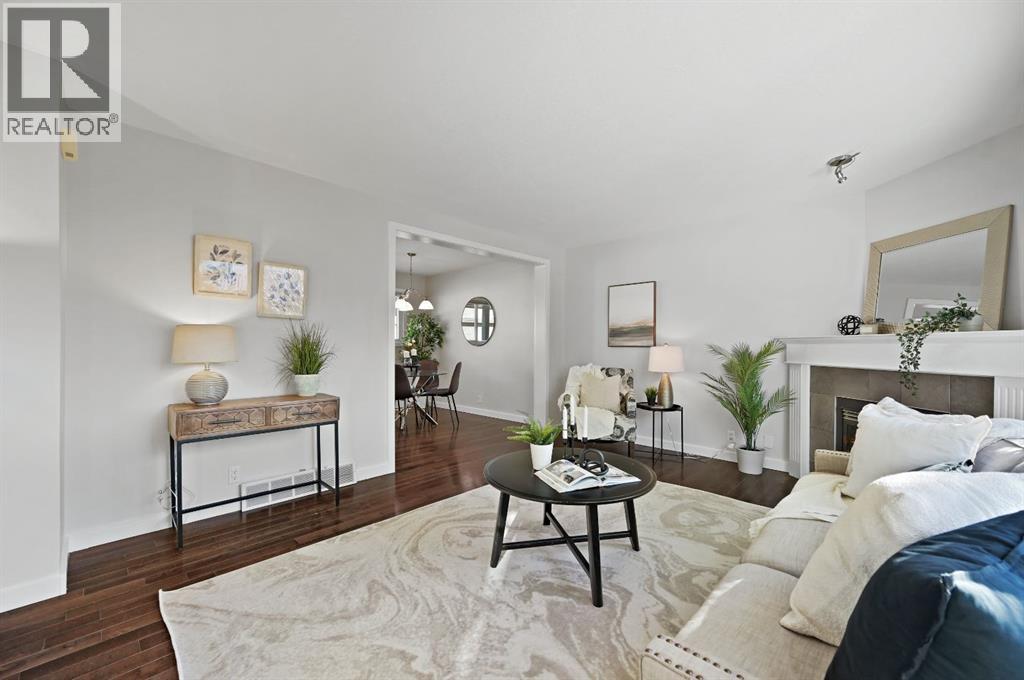 571 Killarney Glen Court SW