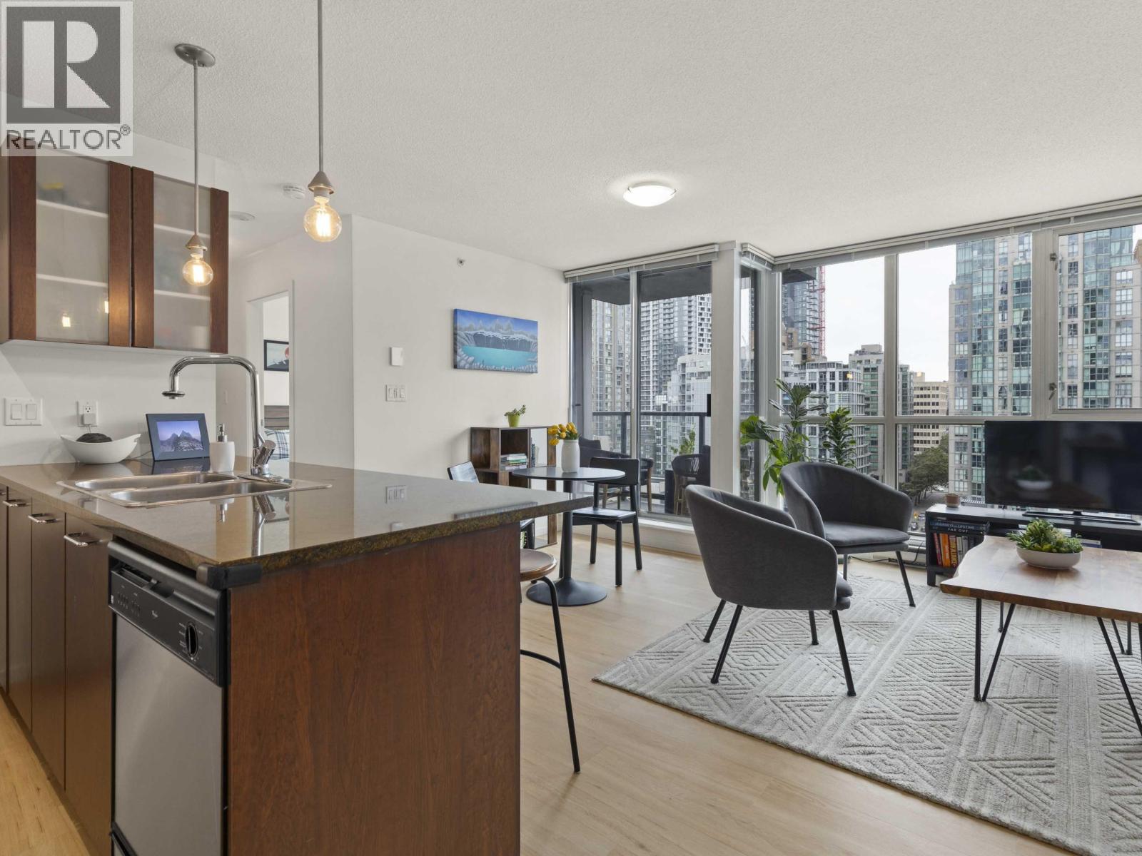 1501 1199 SEYMOUR STREET