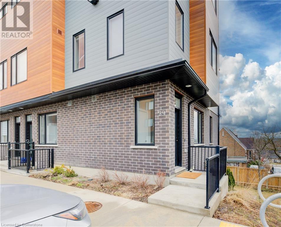 54 BRIDGE Street W Unit# 29