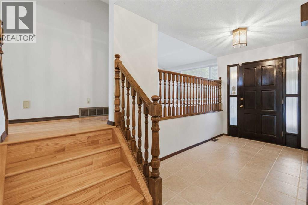 27 Woodgreen Place SW