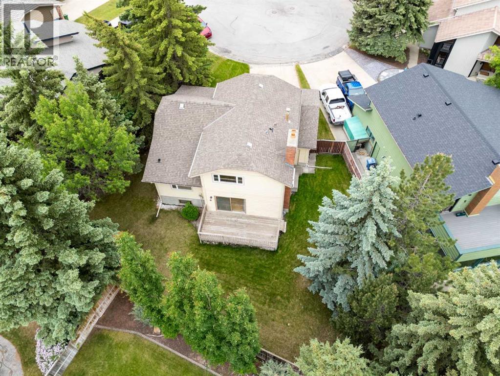 27 Woodgreen Place SW