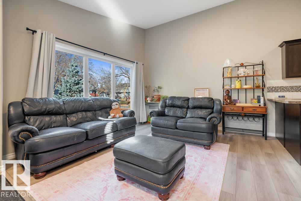 12135 &12137 124 ST NW