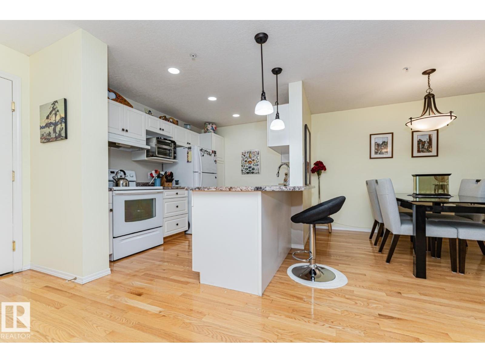 104 911 Rabbit Hill RD NW