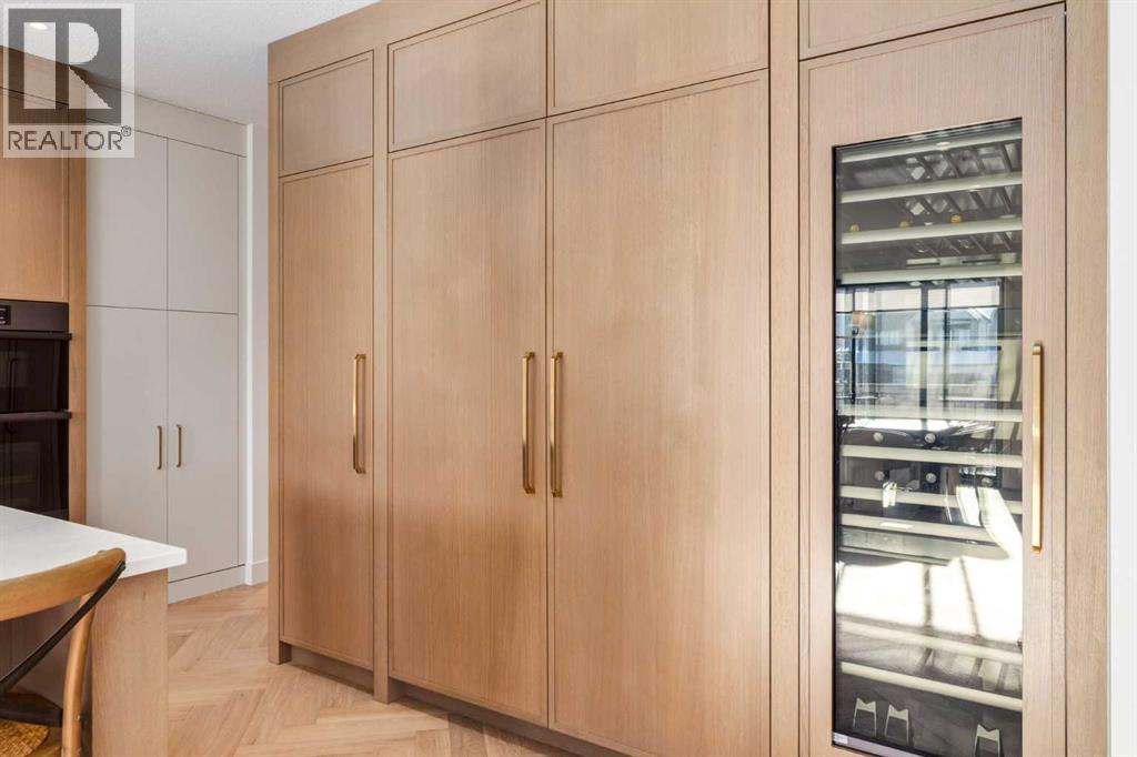 120 Greenwich Heath NW