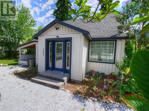 705 Glendale Avenue Salmo BC V0G1Z0