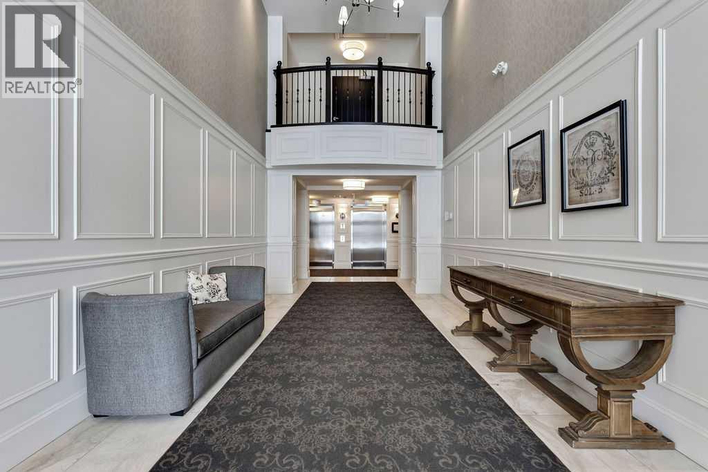 404, 131 Quarry Way SE