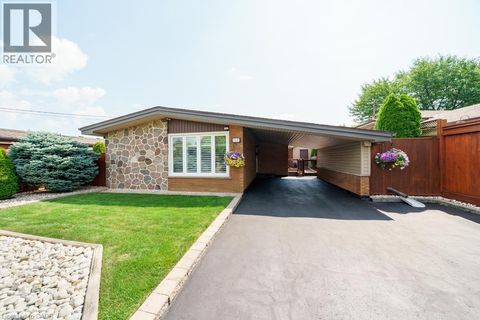 117 SUNRISE Drive Hamilton ON L8K4C5