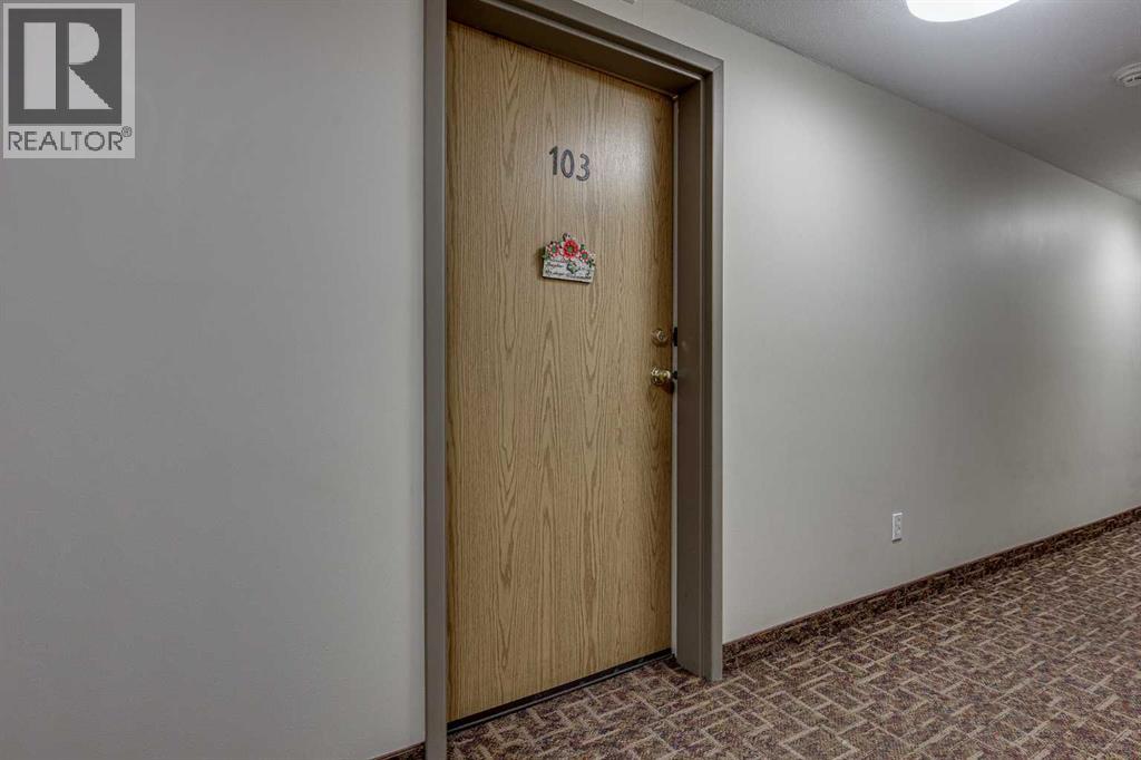 103, 41 Bennett Street