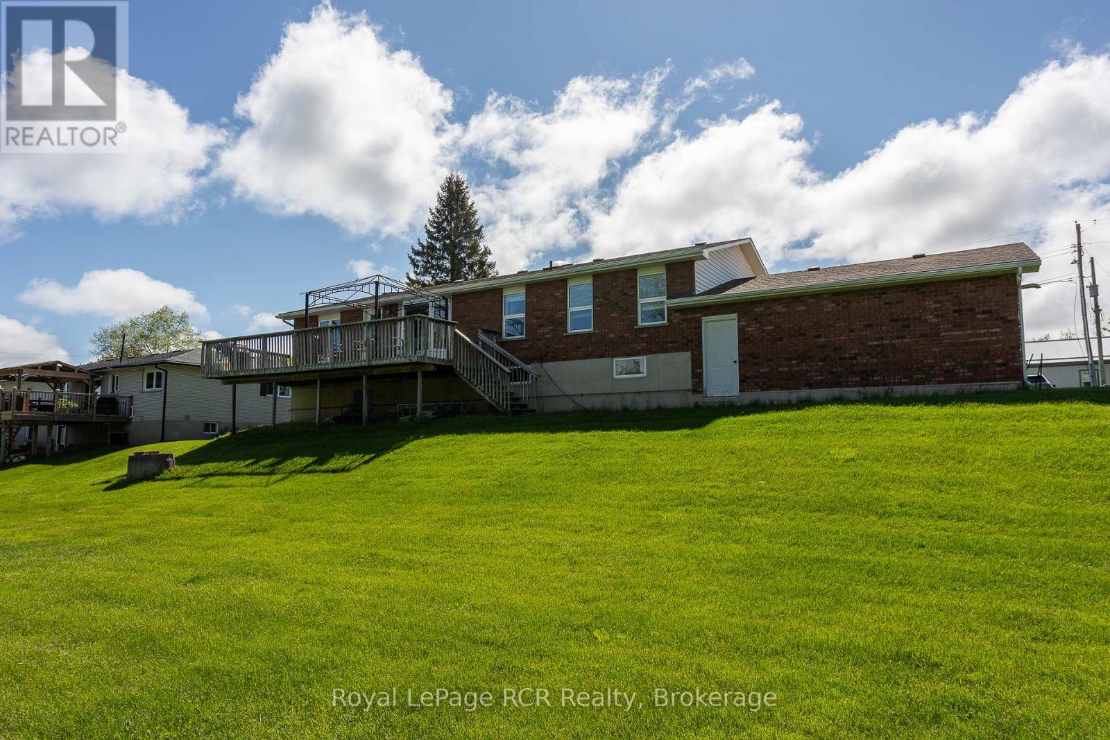2 HIGHLAND DRIVE