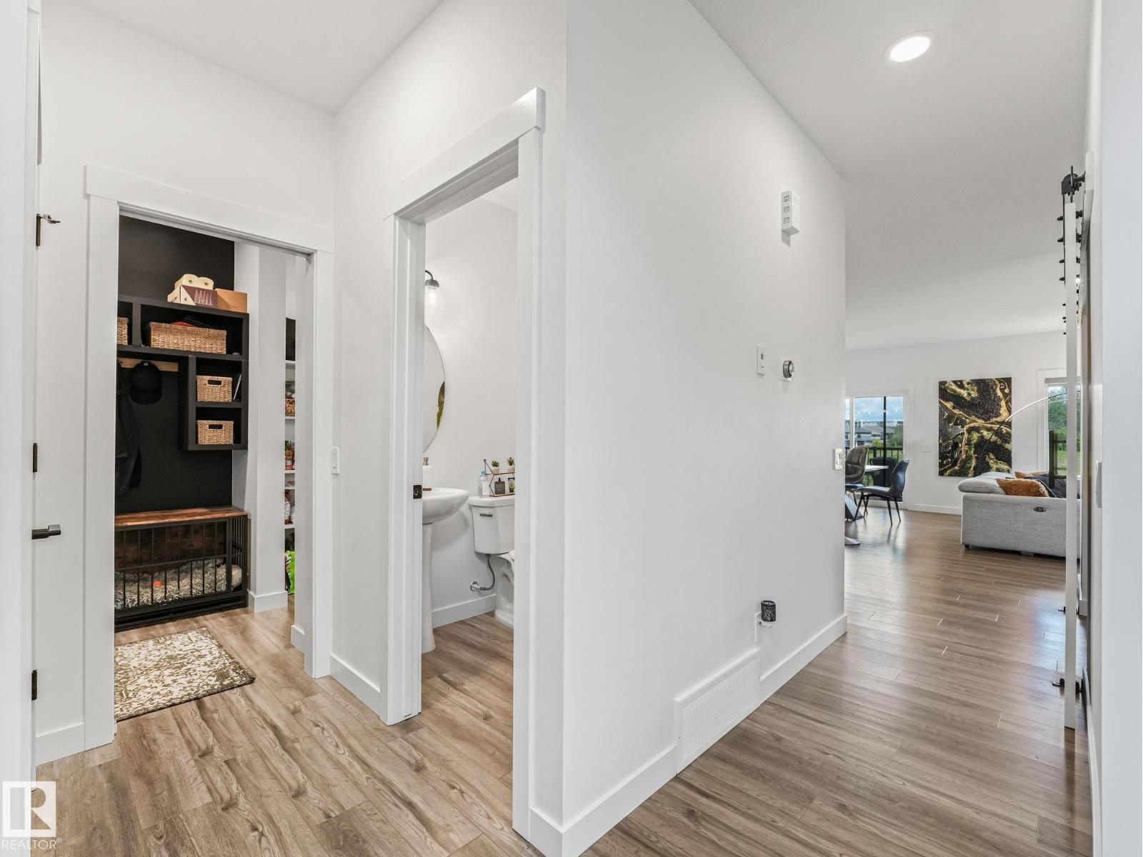 7151 EDGEMONT WY NW