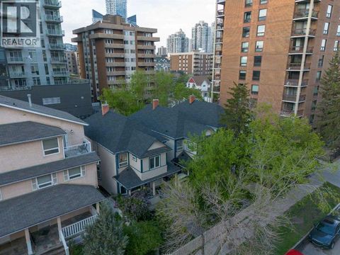 1318 15 Avenue SW Calgary AB T3C0X7