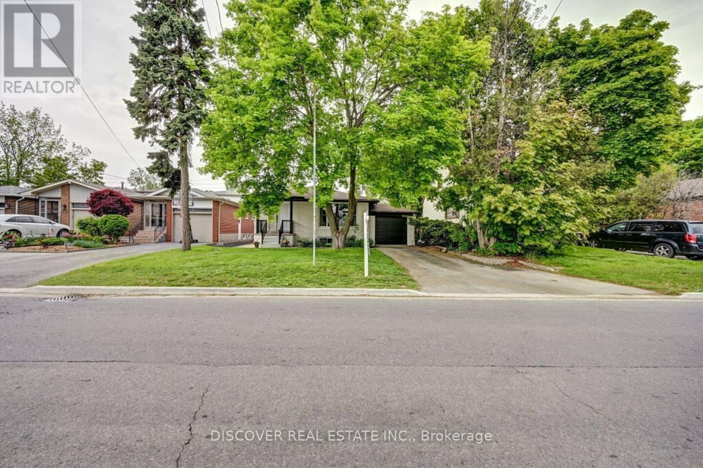 1023 CAVEN STREET