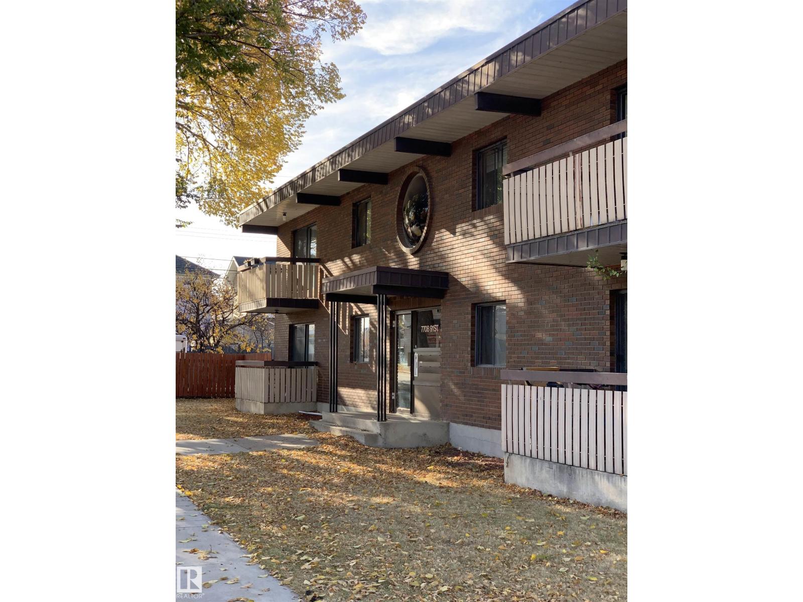 7708 91 ST NW
