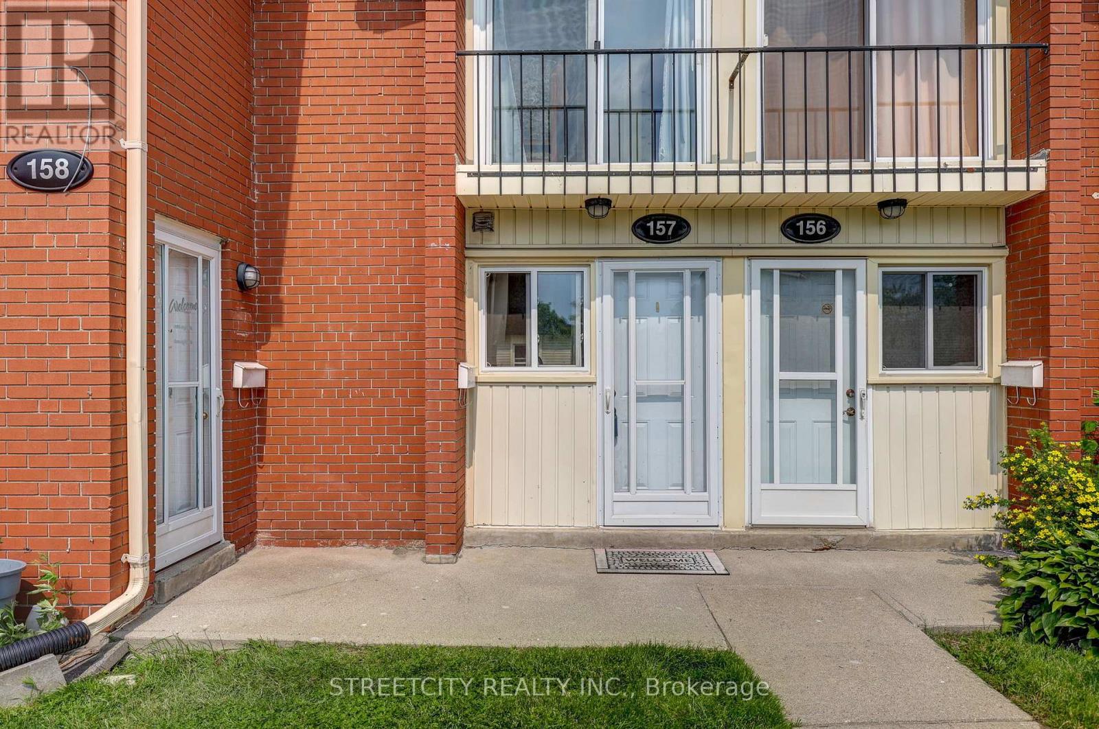 157 - 1090 KIPPS LANE