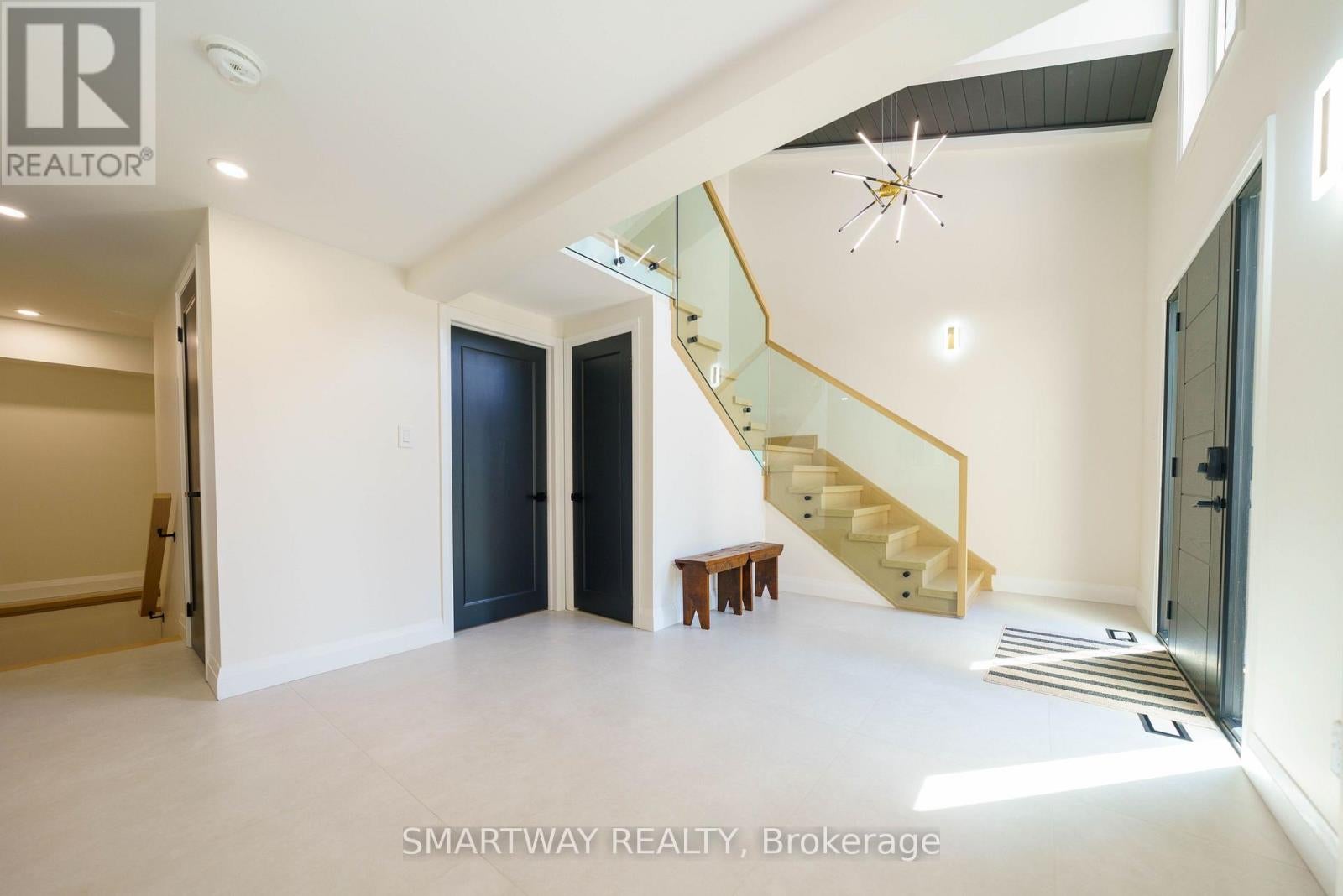 107 CAMPBELL CRESCENT