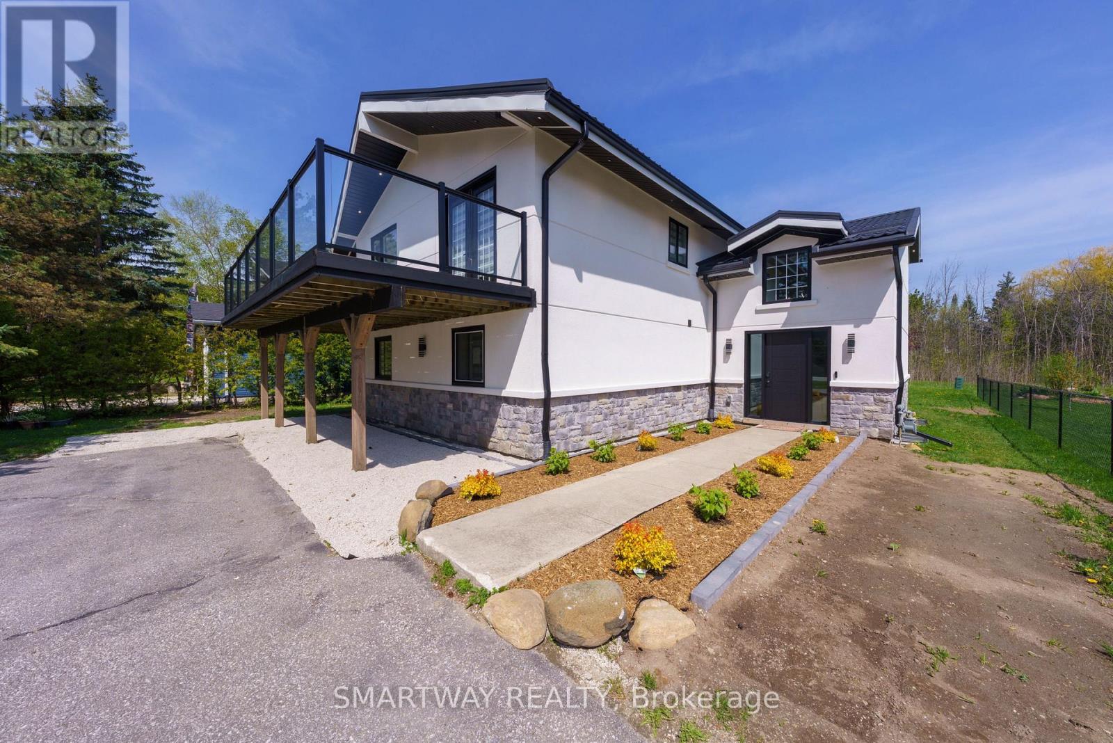 107 CAMPBELL CRESCENT