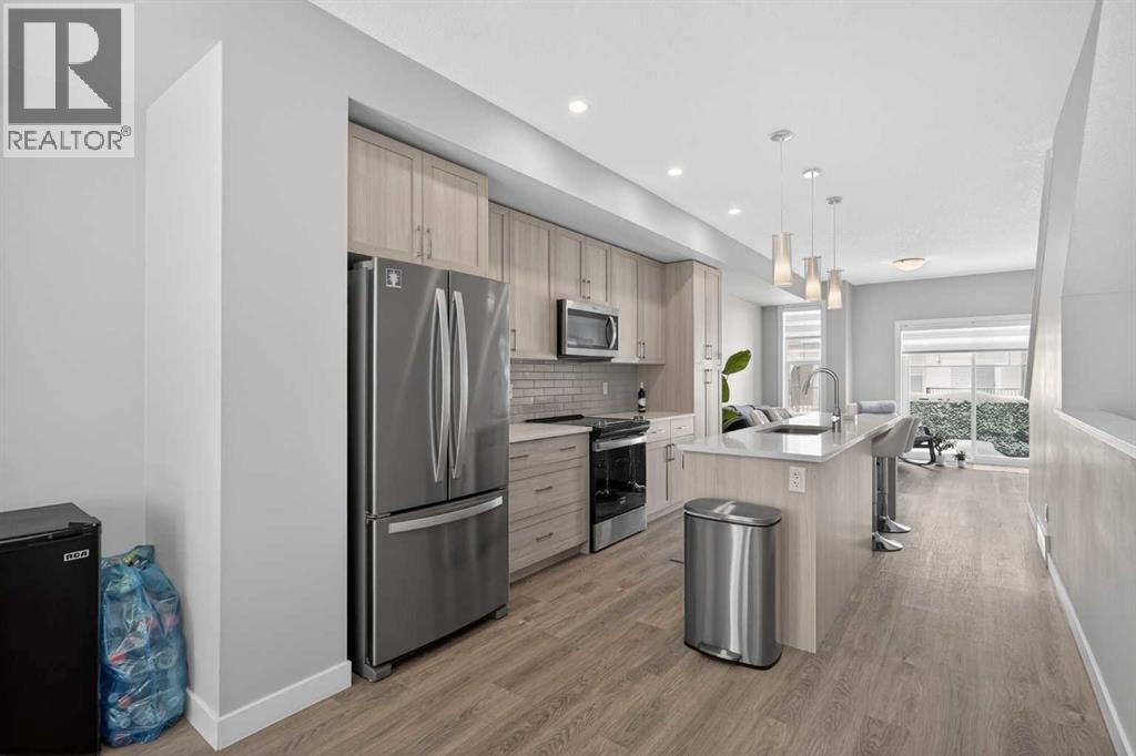 930 Sage Hill Grove NW