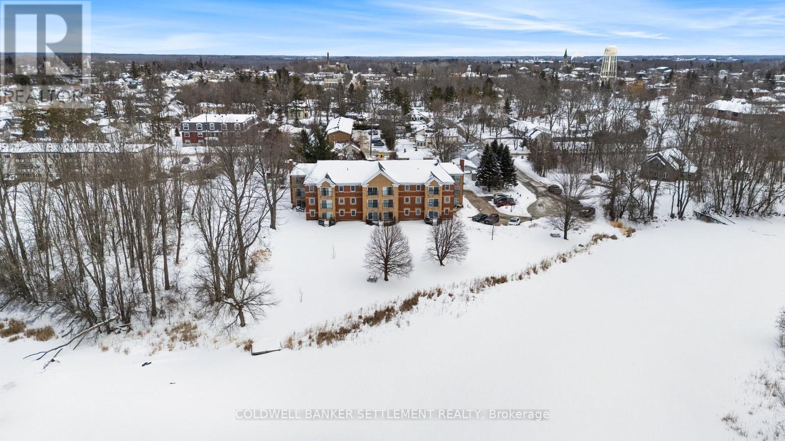 201 - 19 JOHN STREET