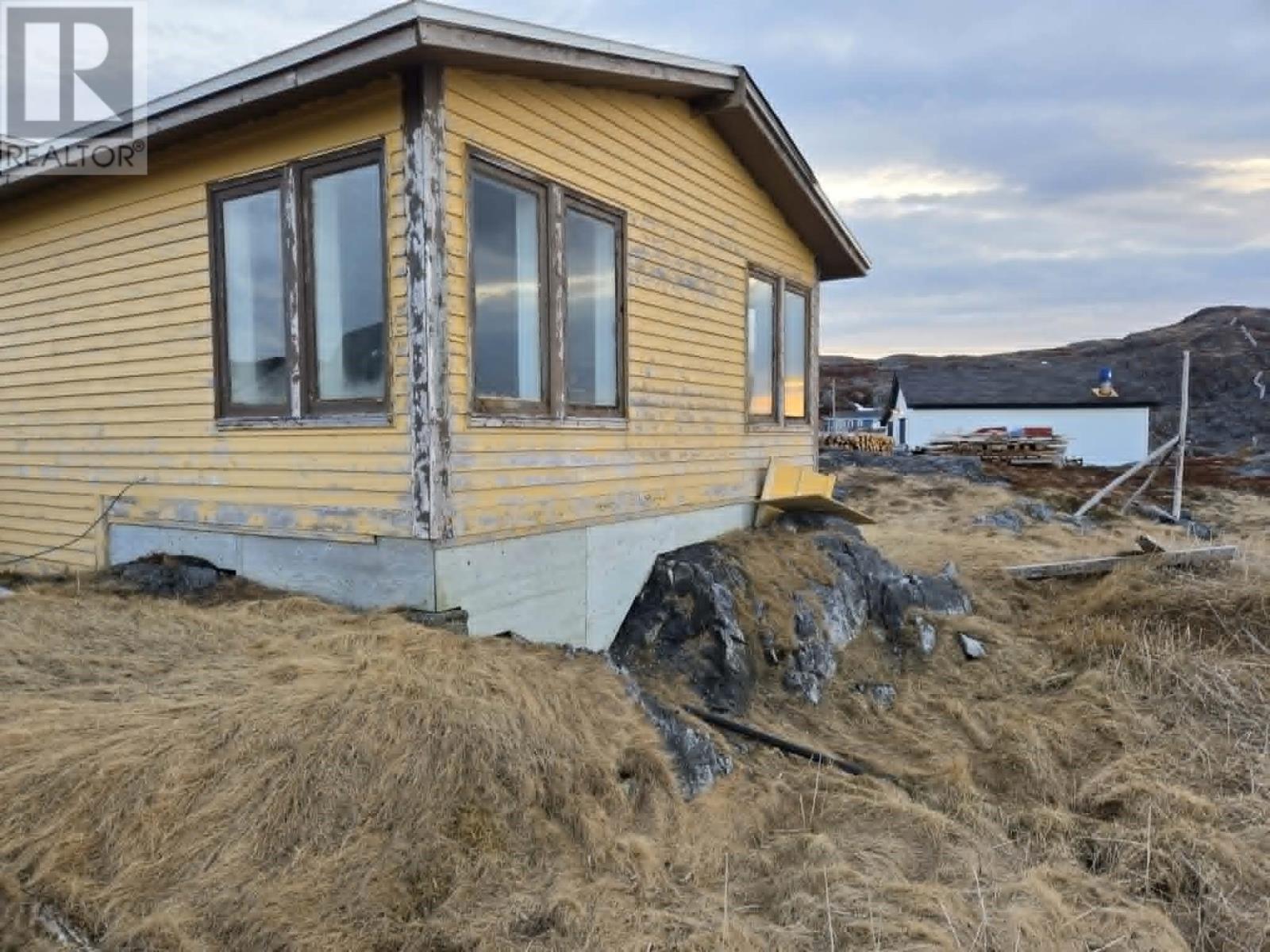 108 North Shore Road