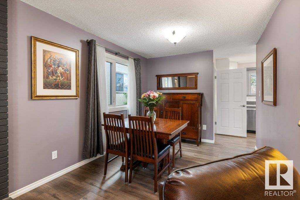 10324 164 AV NW