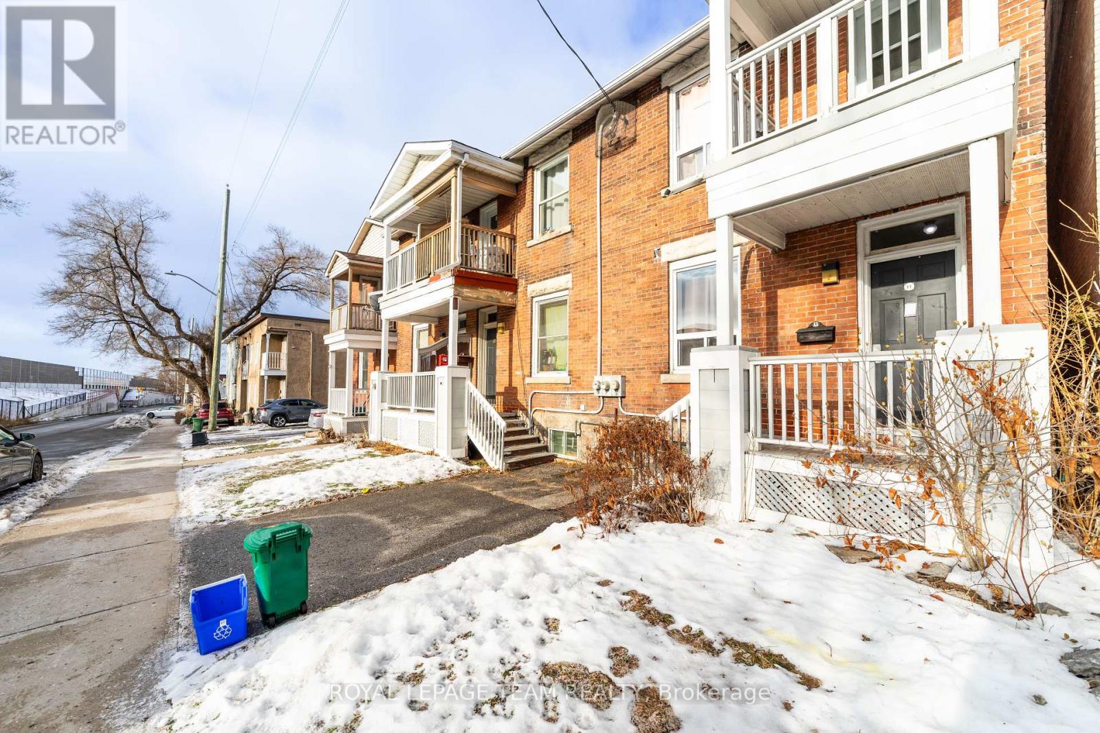 21 RAYMOND STREET