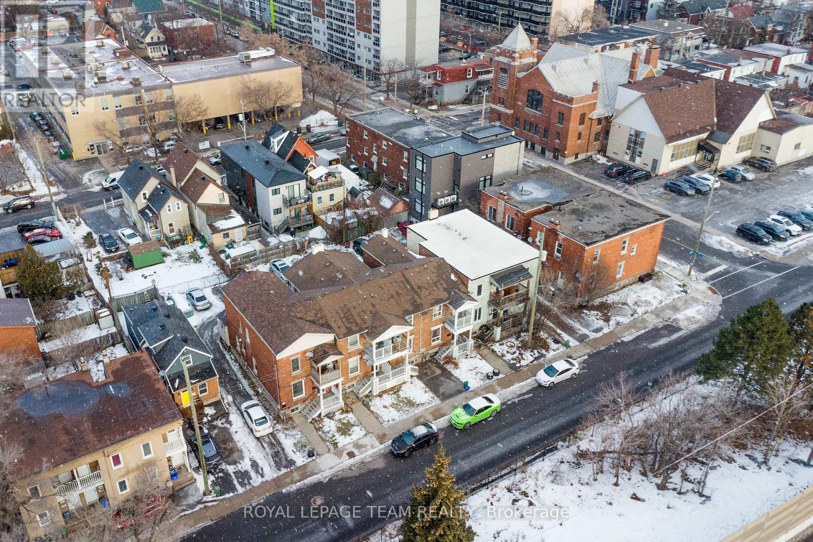 21 RAYMOND STREET