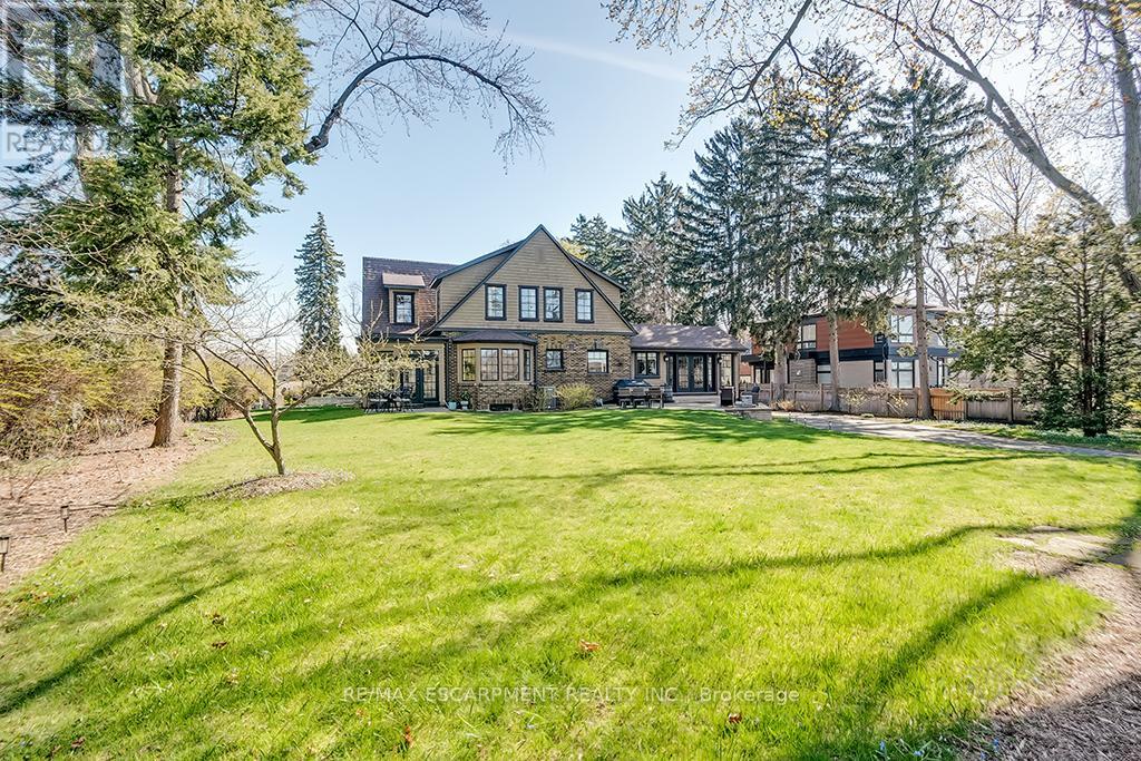 1050 MOHAWK ROAD