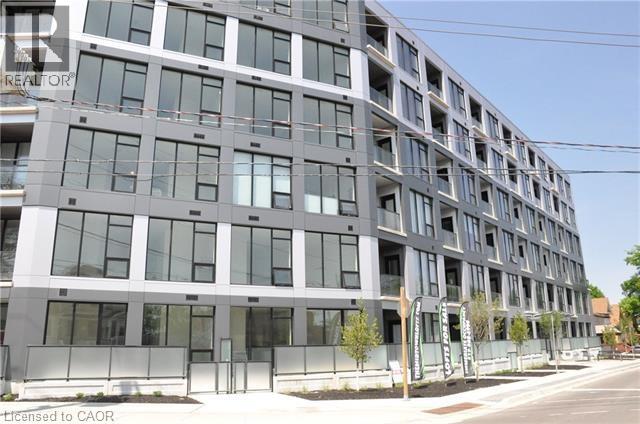 690 W KING Street W Unit# 116