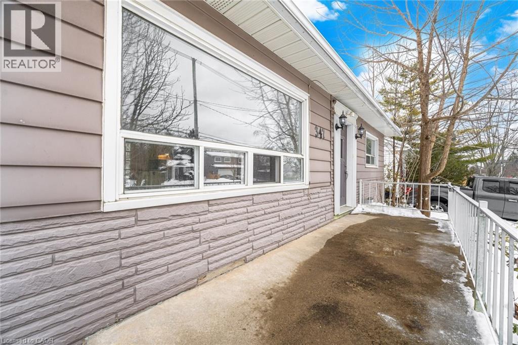 347 QUEEN MARY Drive