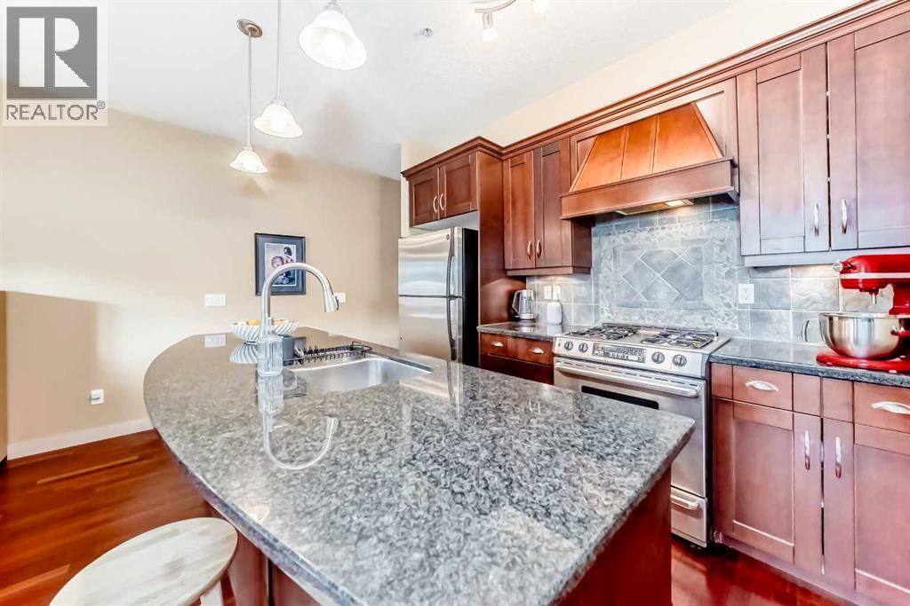 201, 1828 14 Street SW