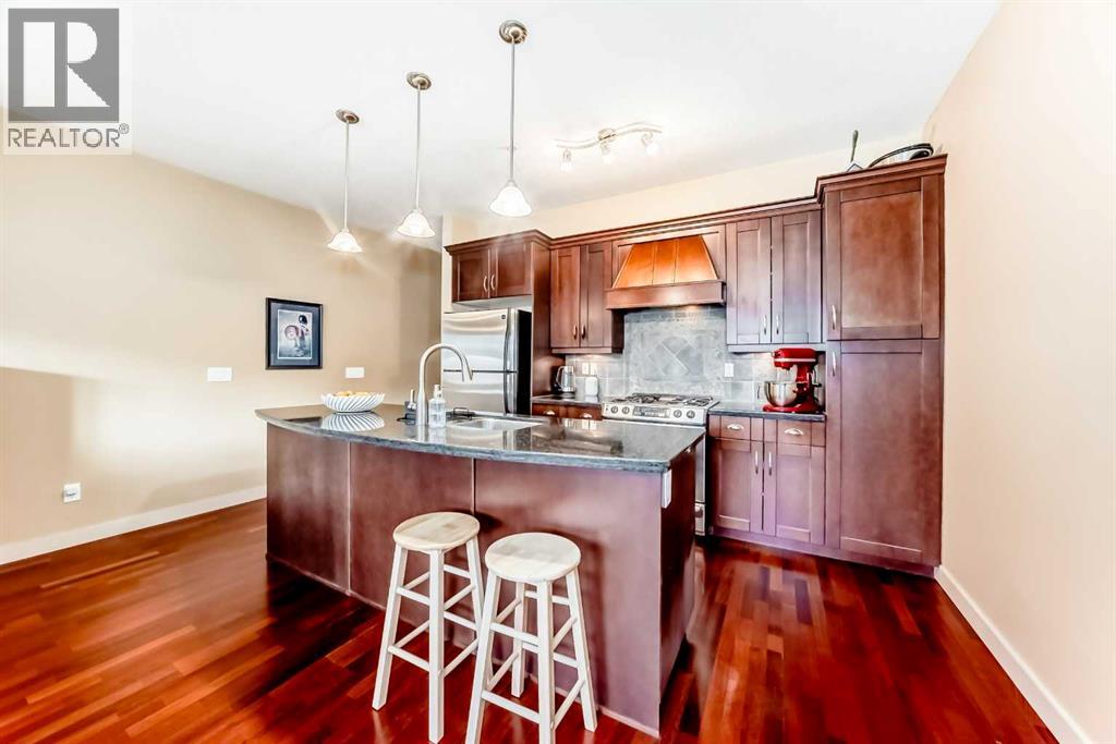 201, 1828 14 Street SW