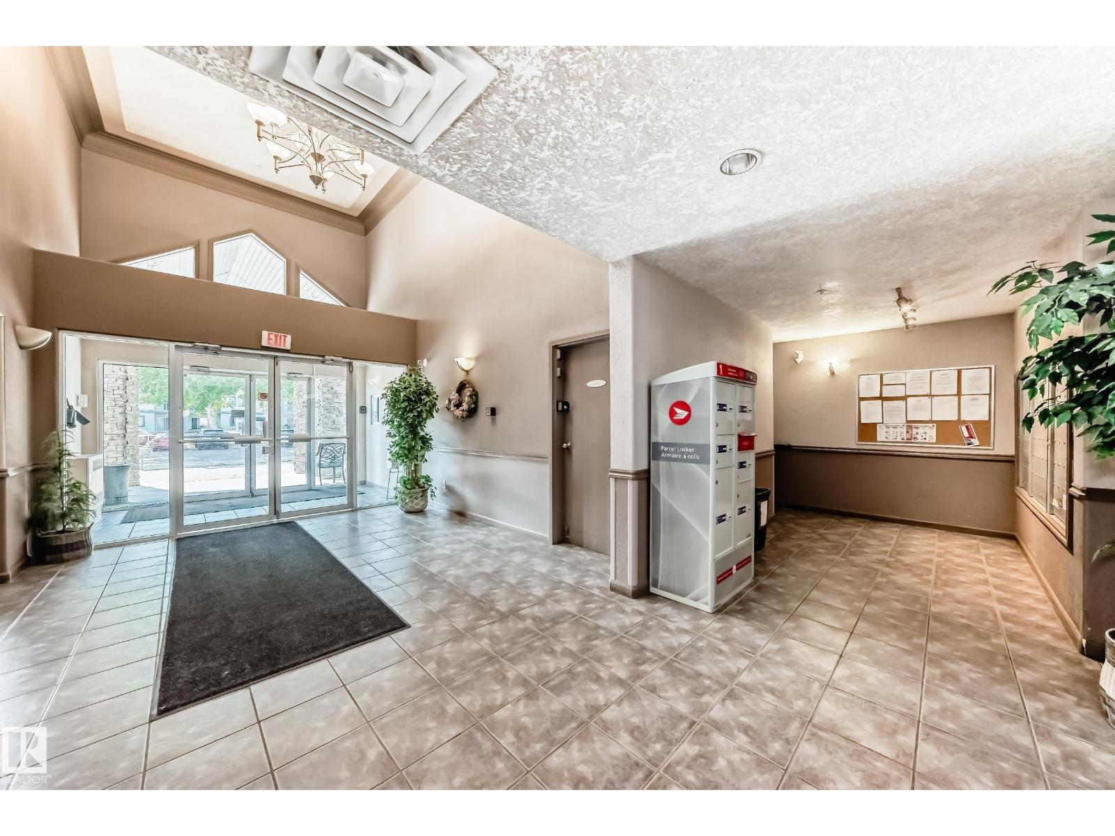 #138 16311 95 ST NW