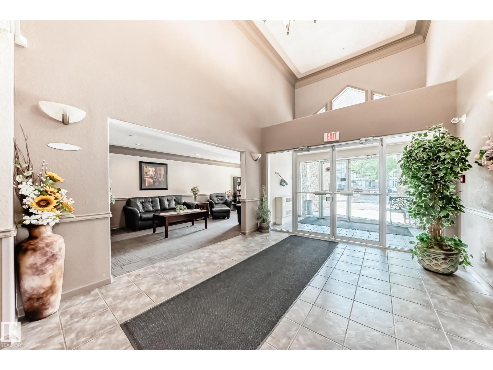 #138 16311 95 ST NW