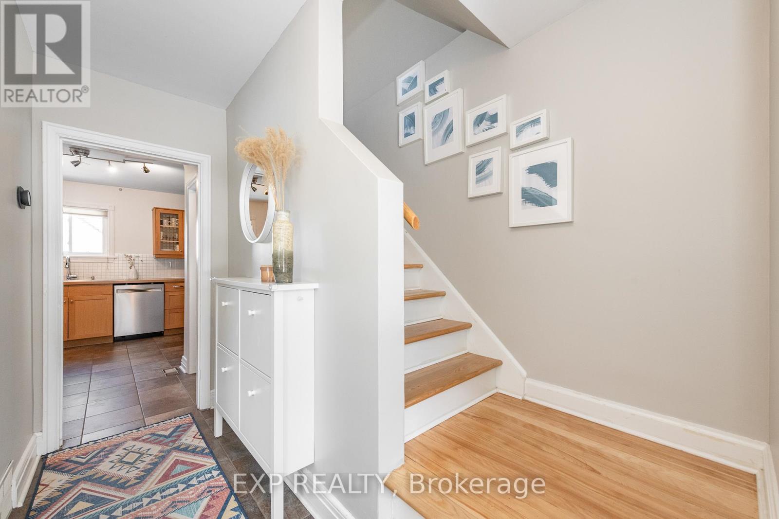 524 WOLFFDALE CRESCENT