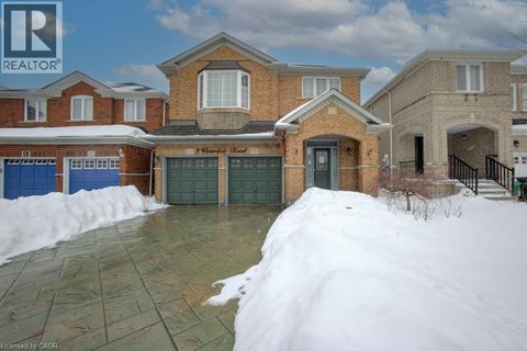 8 WATERDALE Road Brampton ON L7A1S7