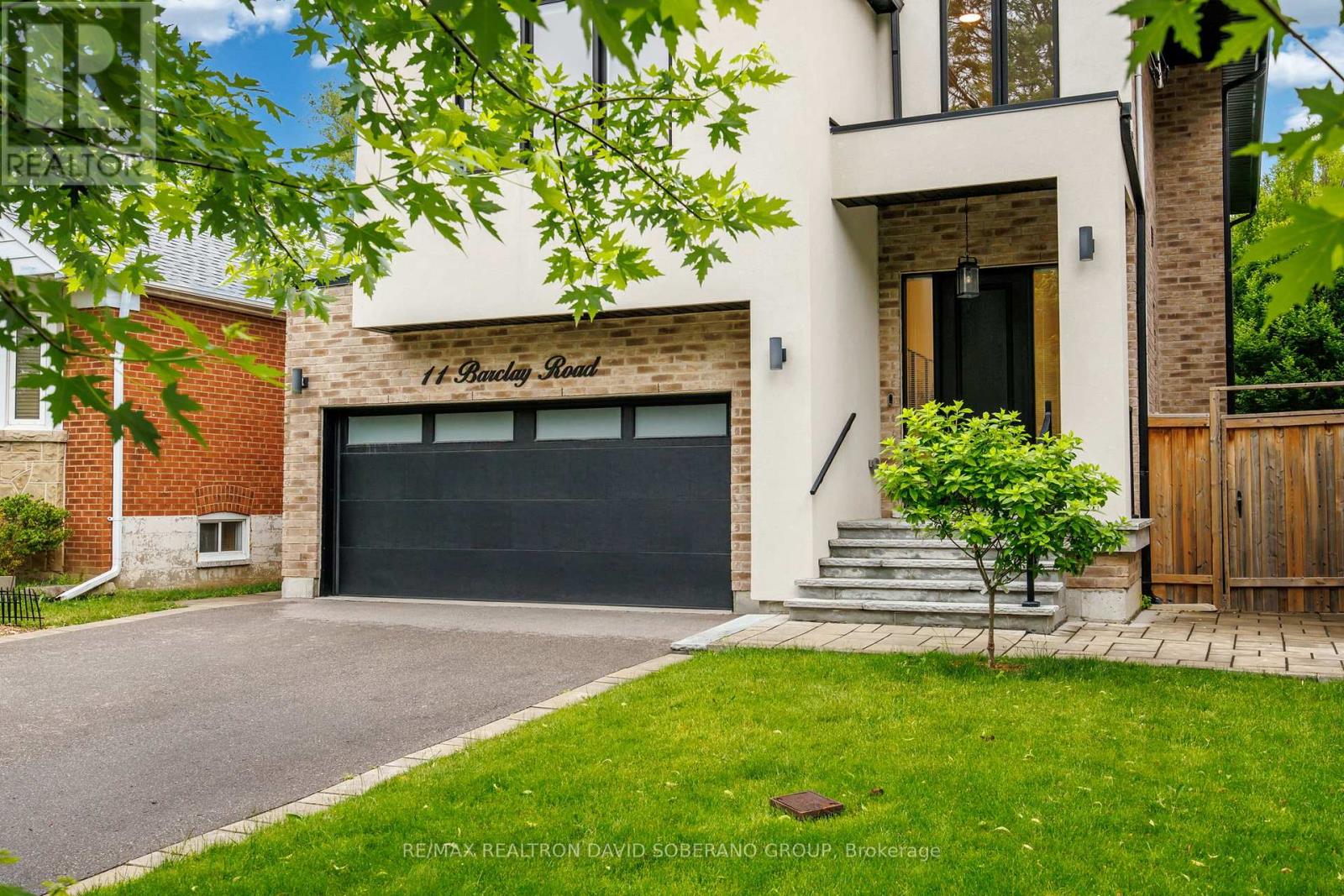 11 BARCLAY ROAD