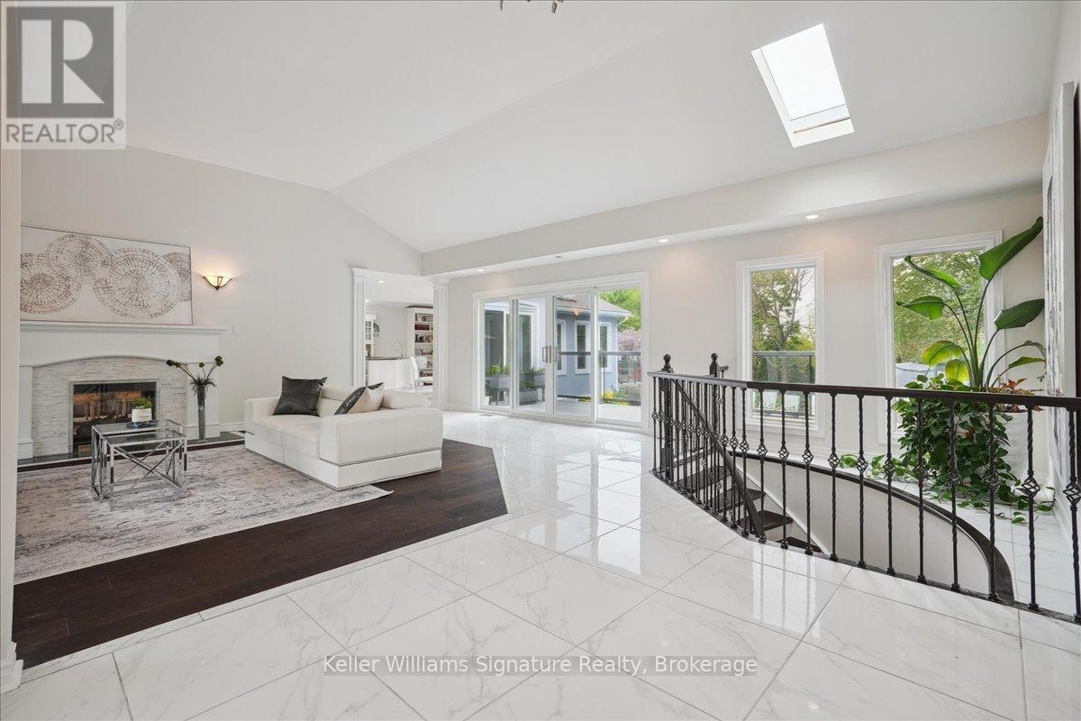 20 CRAVEN AVENUE