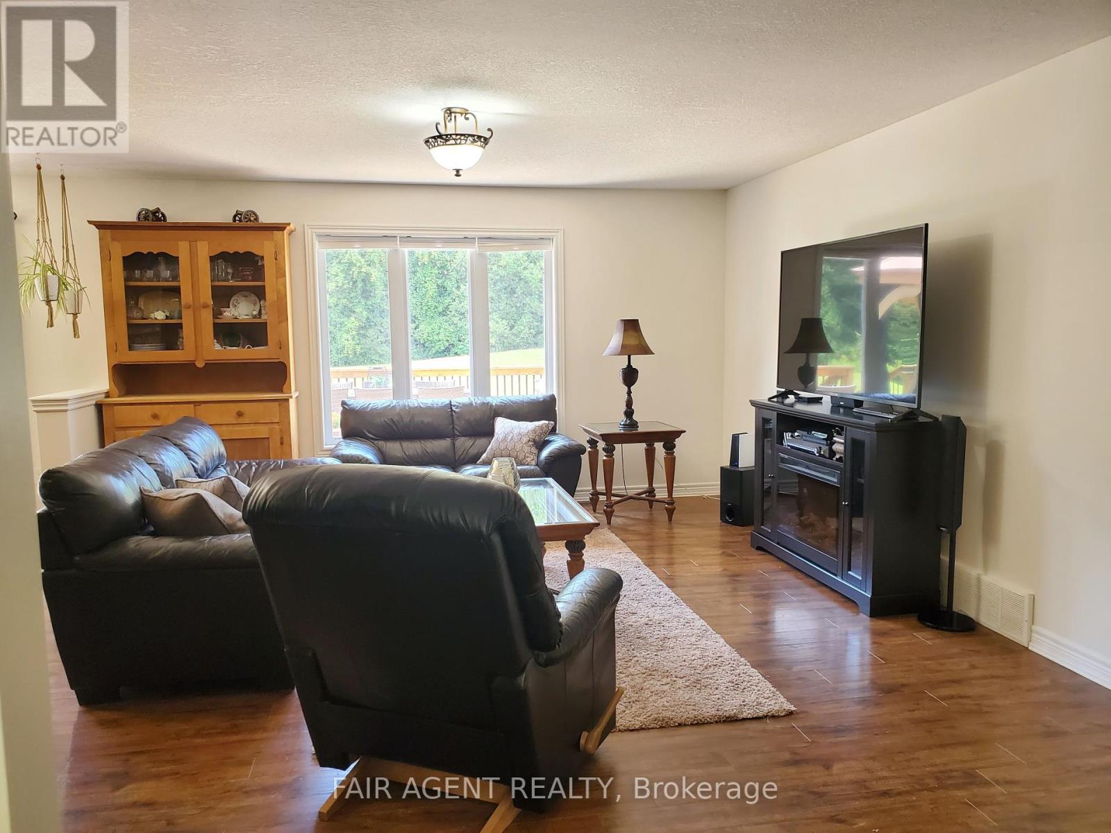 113 SCOTTS HILL ROAD