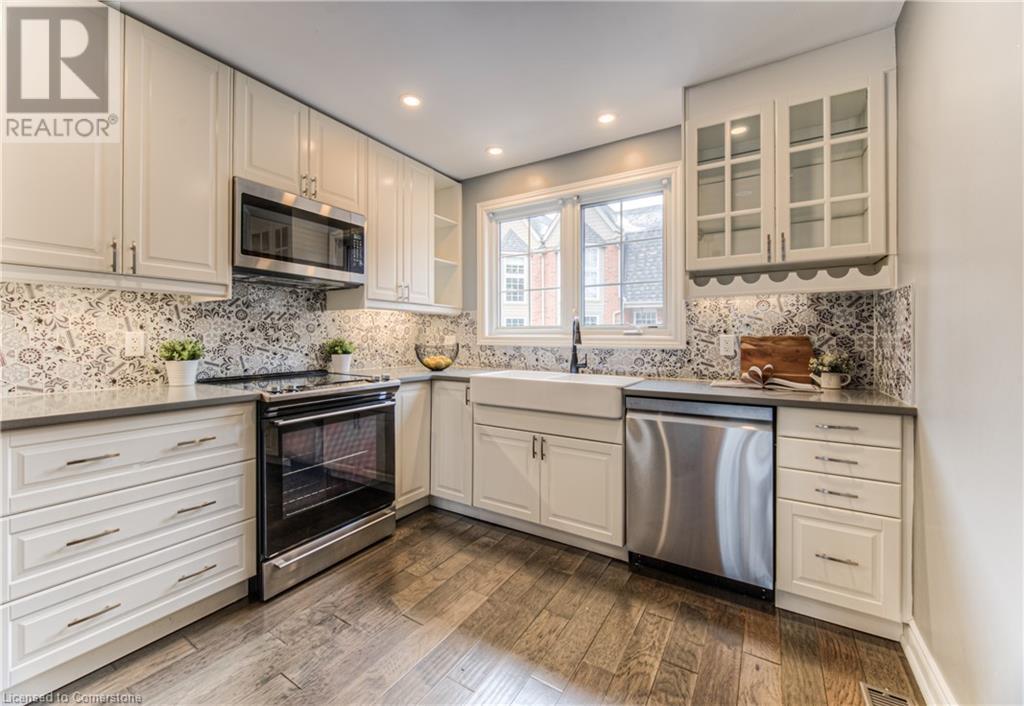 28 MANSION Street Unit# 10