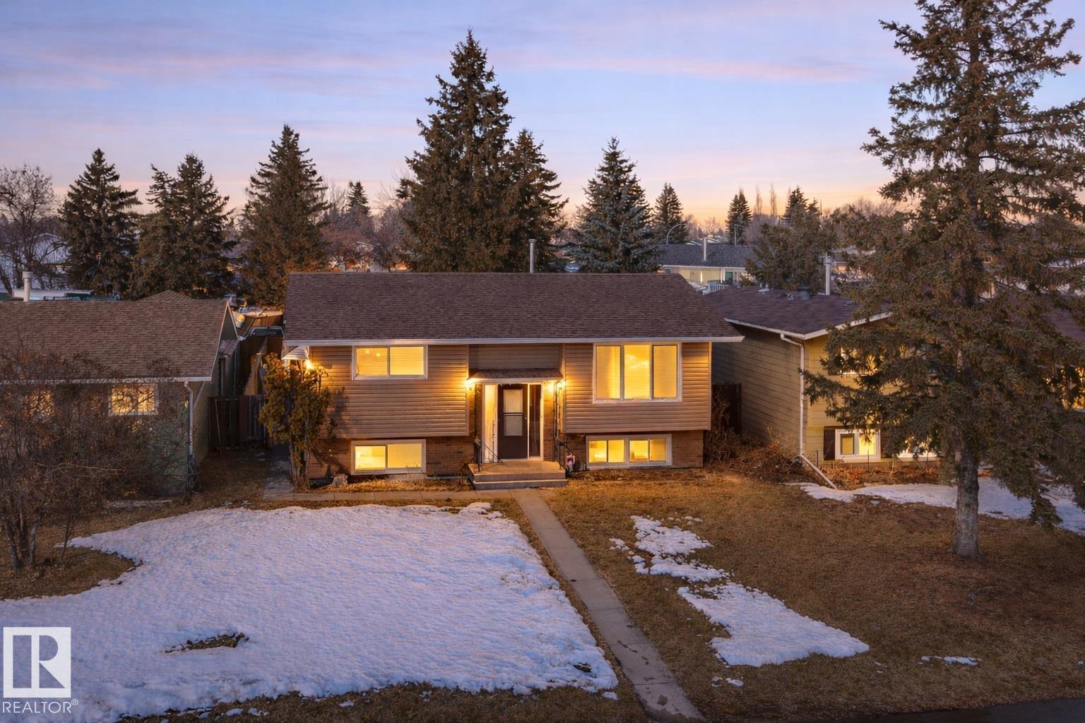 1518 KNOTTWOOD RD N NW