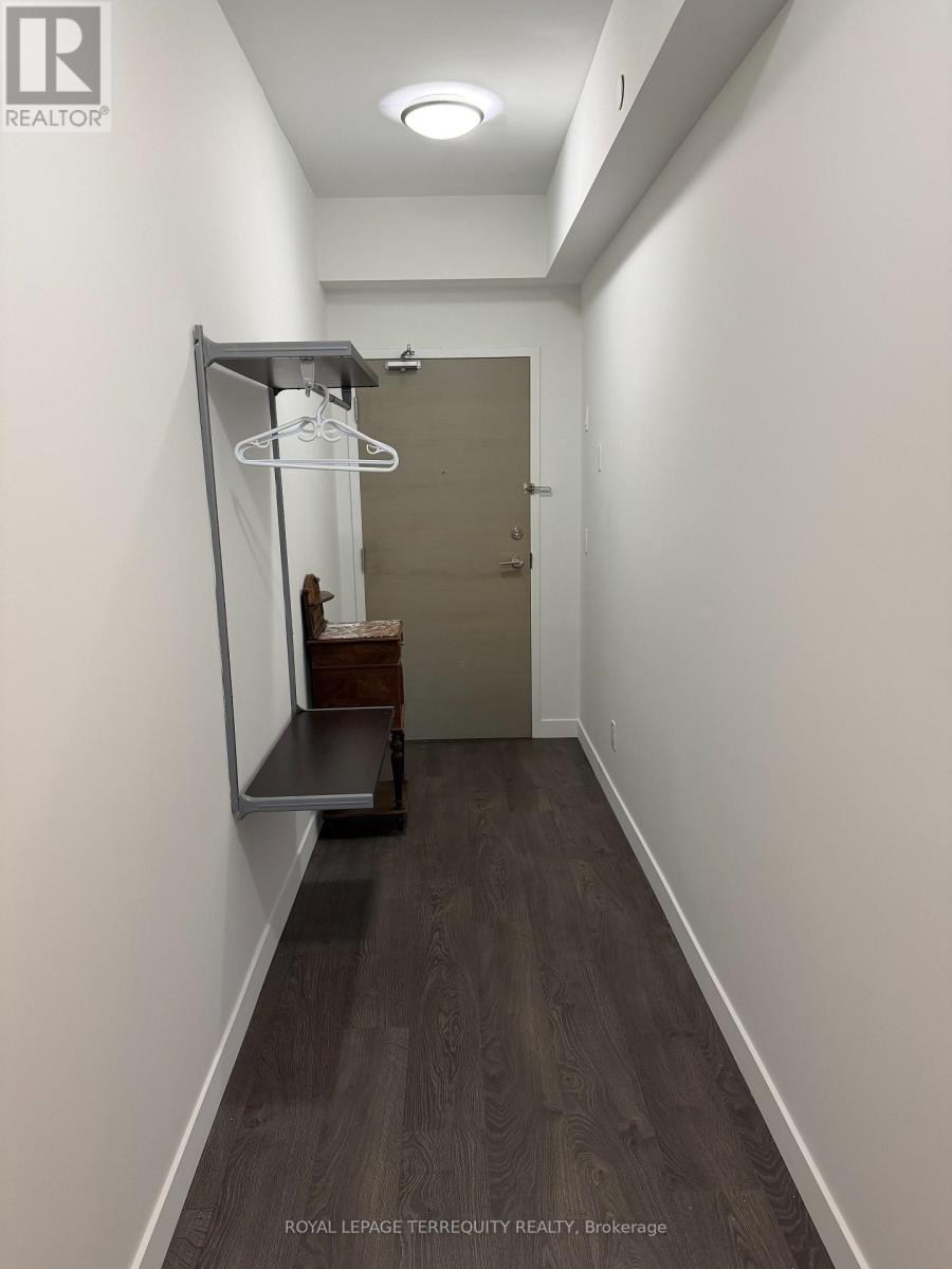 910 - 2055 DANFORTH AVENUE